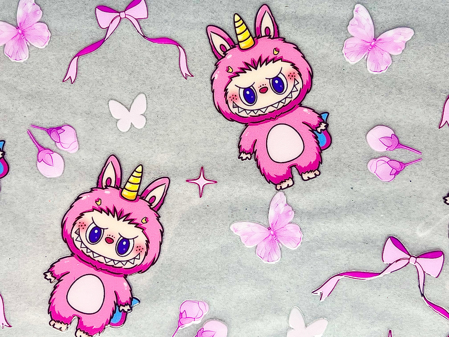 #0088 Ląbubu with Butterflies and Bows- pink